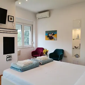 Apartment Vera