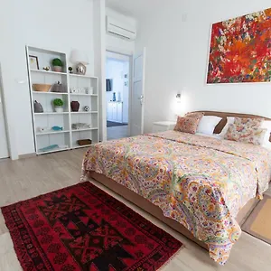 Val Apartment